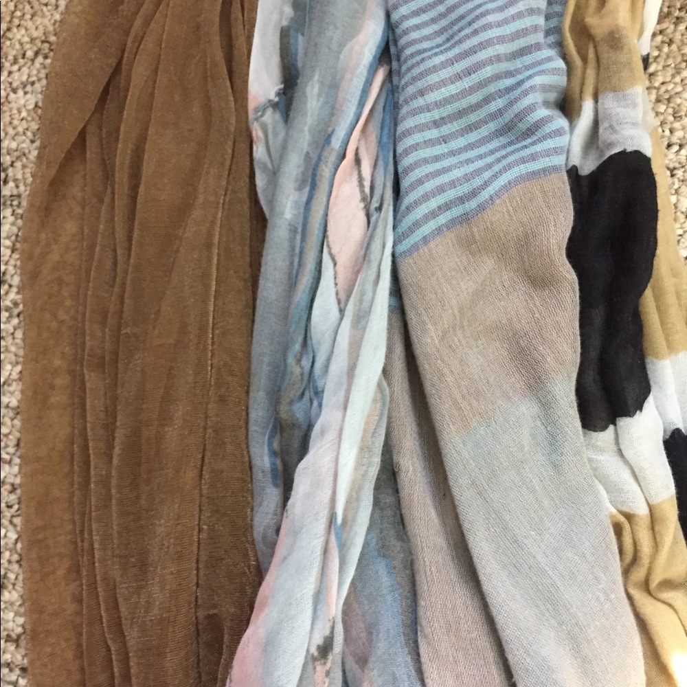 Infinity scarfs